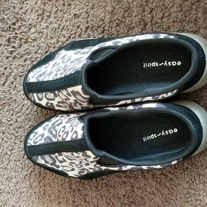 Easy spirit shoes